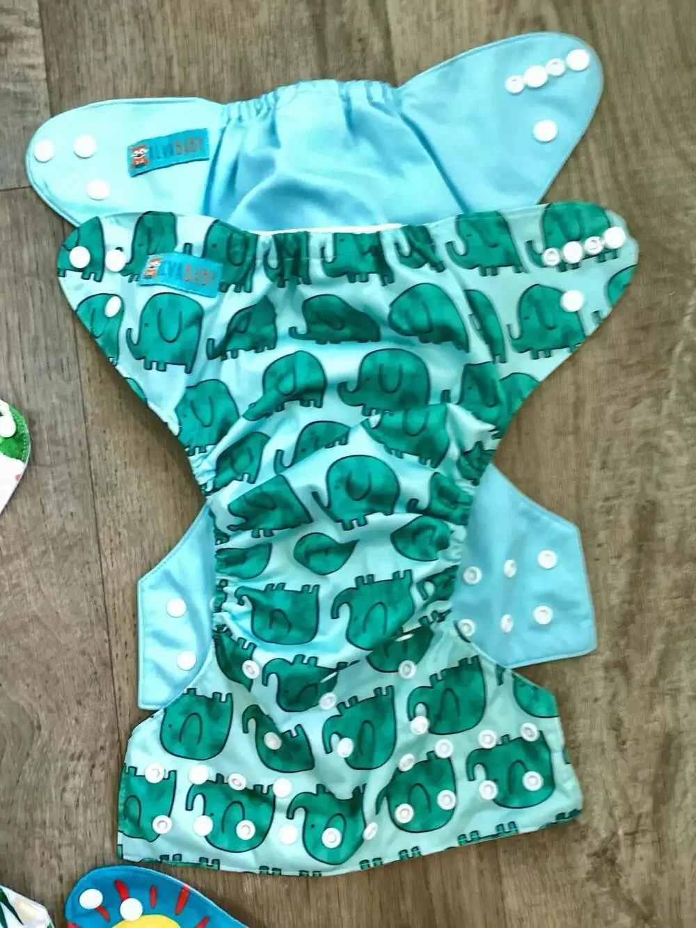 Alvababy One Size Adjustable Reusable Pocket Cloth Diapers, Lot of 8 Assorted Pr